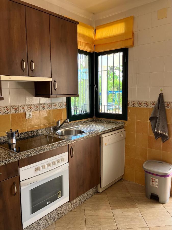 Holiday House With Private Pool, Costa De La Luz El Portil Esterno foto